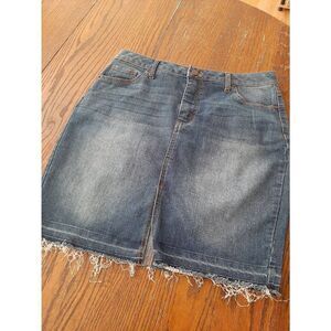 Sz 10 Faded Glory Blue Denim Blue Jean Mini Skirt with Pocket Raw Hem Front Slit